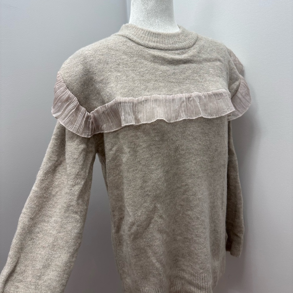 Zara Ruffle Style Sweater - Picture 2 of 4